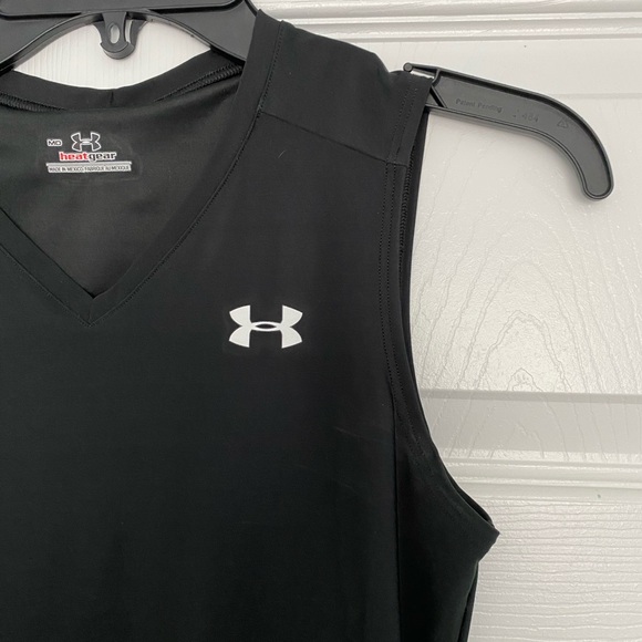 Under Armour Tank - Picture 2 of 5
